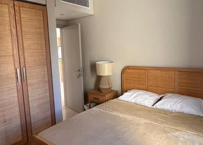 M8 Free Access To The And Pool Appartement