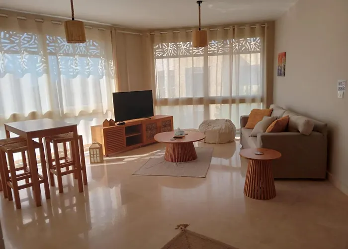 M8 Free Access To The And Pool Appartement Hurghada